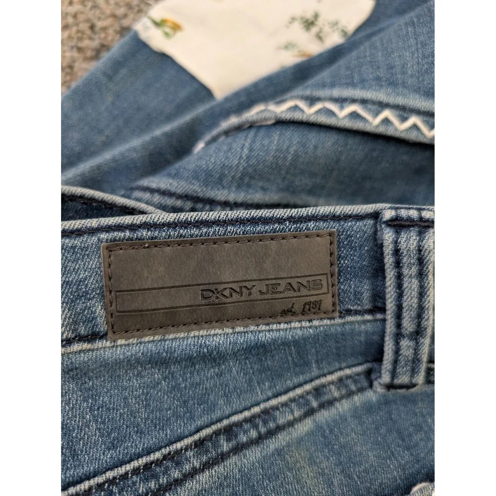 DKNY Jeans‎ Soho Skinny Jeans Women's Personalized Patchwork Detail Denim Pants